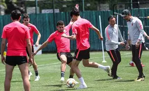 PG模拟器-包含冲刺阶段上海申花备战亚冠国际比赛日埃因霍温备战法国杯，网友：波特兰开拓者今夜刷新队史纪录的词条